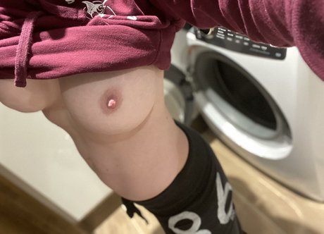 Hannah Hunter star top galleries