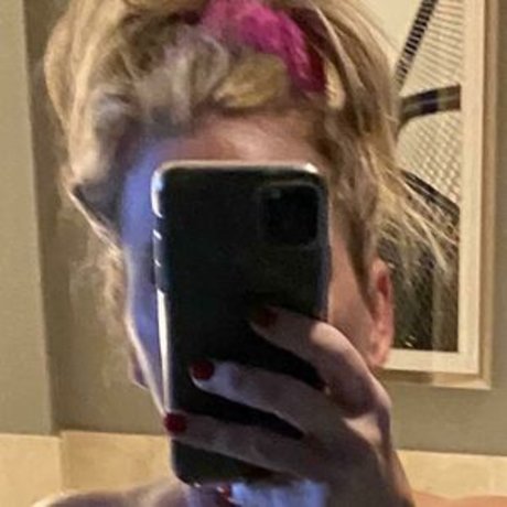 Hannah Hunter pornographic star img