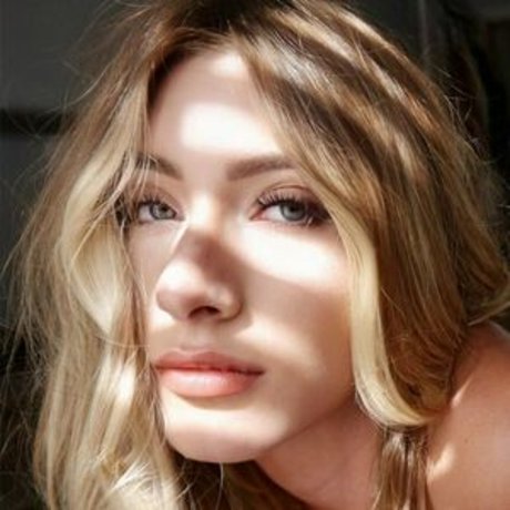 kattkennedy nice actress pics