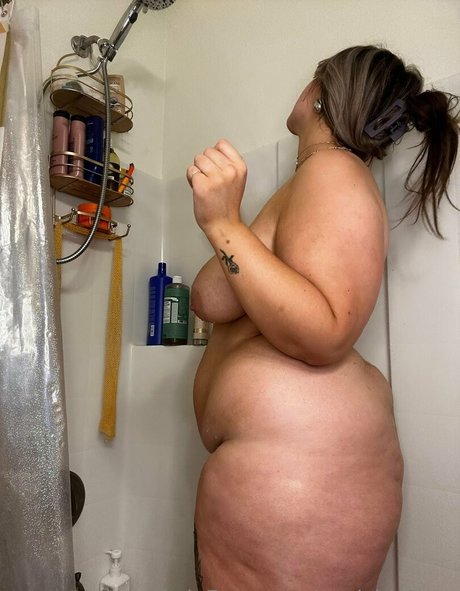 squishiebear model sexy images