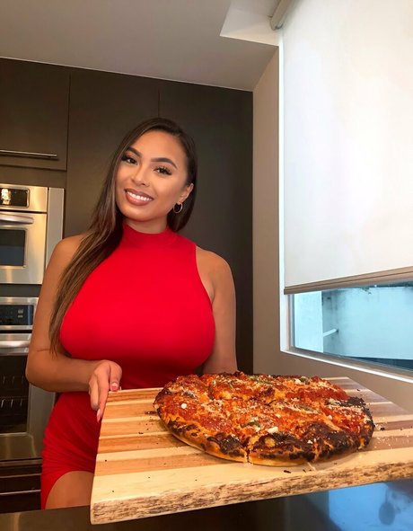 lindavo nice actress pictures