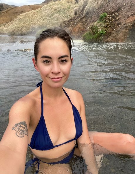 Alexchov pornstar sexy pic