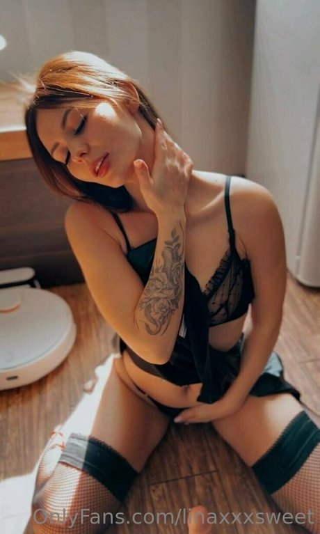 linaxxxsweet model beautiful pics