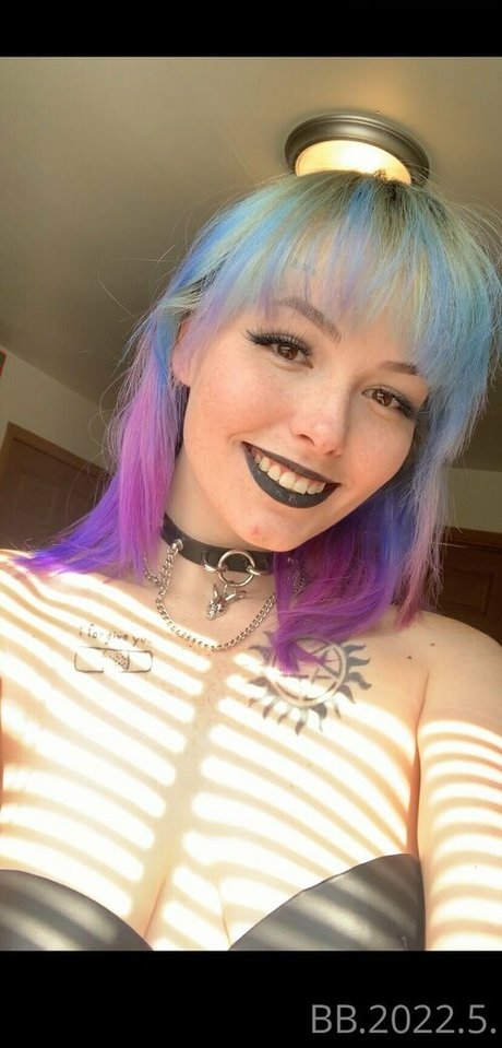 yourhotm f perfect actress image