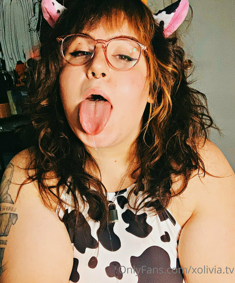 xolivia tv model pretty photos