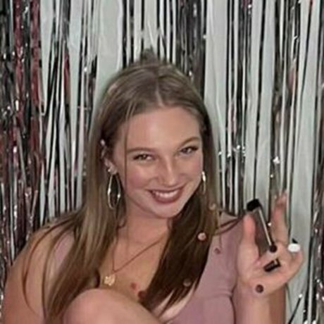 thebrittsmith perfect actress photos