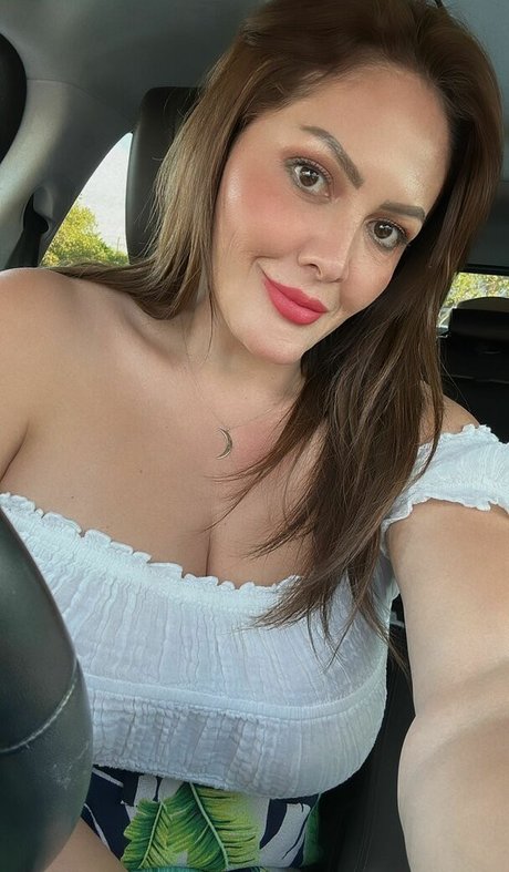 Marlene Quinto beautiful star images