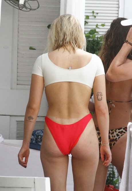 gainer onlyfans erotic images