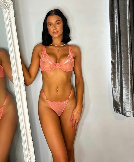 Louiseereid pornstar beautiful gallery