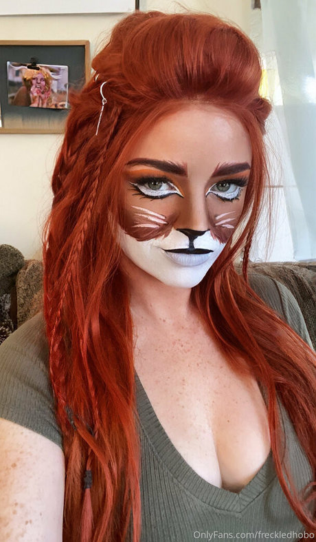 Freckledhobo nude pornstar photos