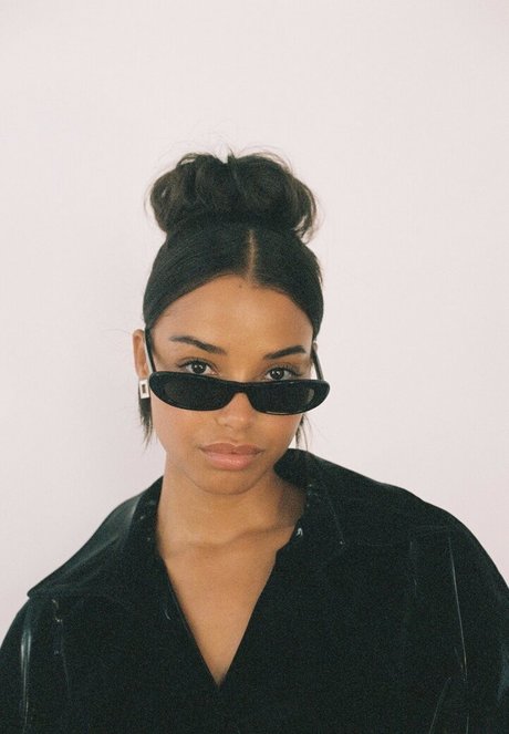 Ella Balinska free star pictures