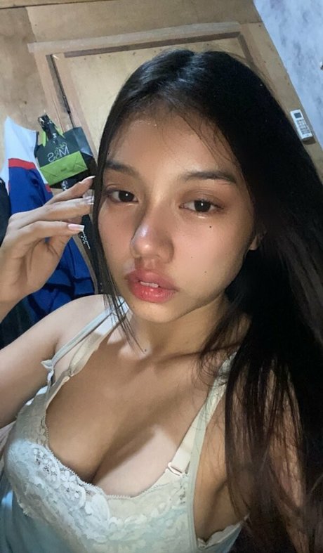 raisoftwi naked star pictures