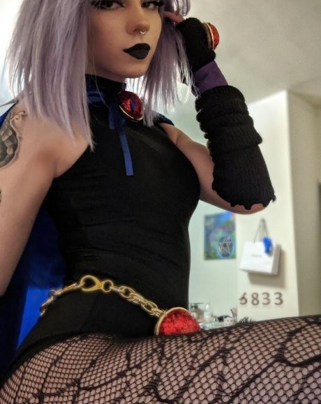 Gianna Hades model high quality images