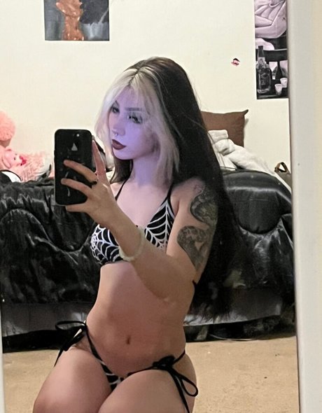 Gianna Hades nude actress image