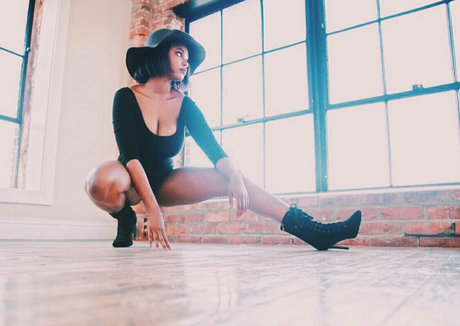 sophiacardinez naked pornstar pic