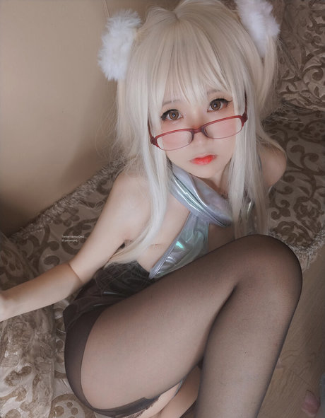 YaoYaoQwQ model top pics