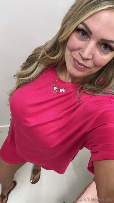 Haleyonlyxo free model pic