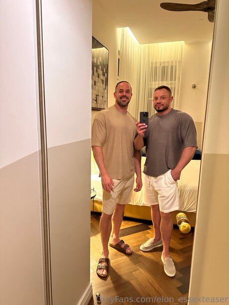 Elon Essexteaser free pornstar image