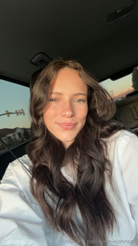 Emmiejohnson pornstar adult img