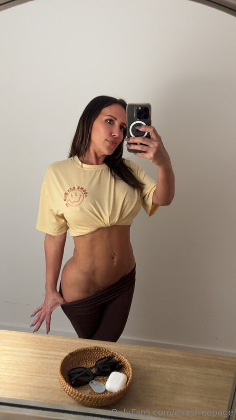 Evasfreepage pornstar perfect picture