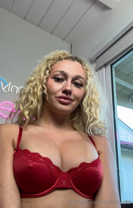 Daddydeelz sex actress picture