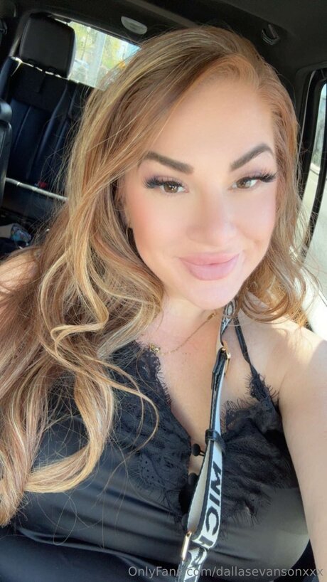 Dallasevansonxxx pornstar xxx photos