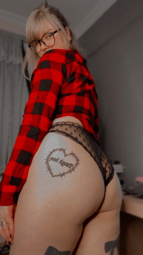 Chubbykikiyou model hd image