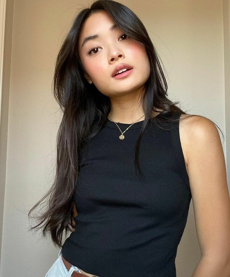 Ashley Liao star naked picture