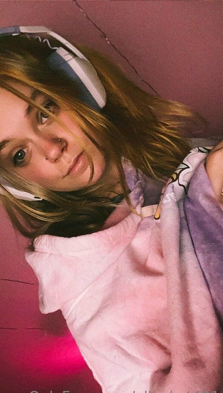 Alleykat pornstar beautiful photo