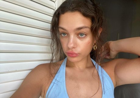 Odeya Rush nice pornstar images