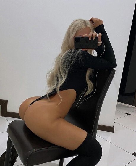 milanasw porn star archive