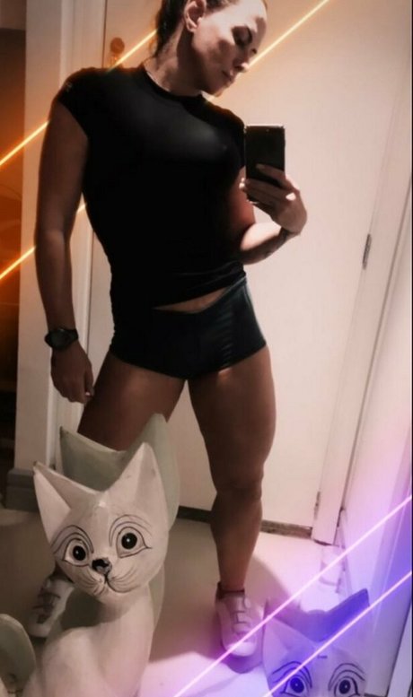 Nubia Oliver model pornographic photo