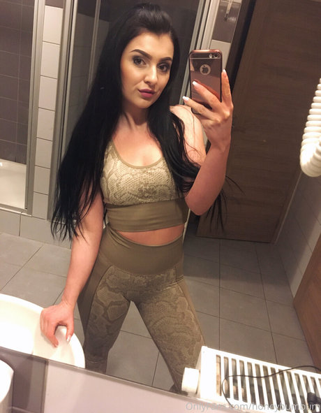 belladiablo pretty star pic