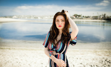 Emma Kenney star nice images