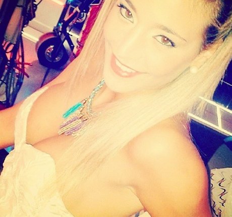 Sol Perez star nudes gallery