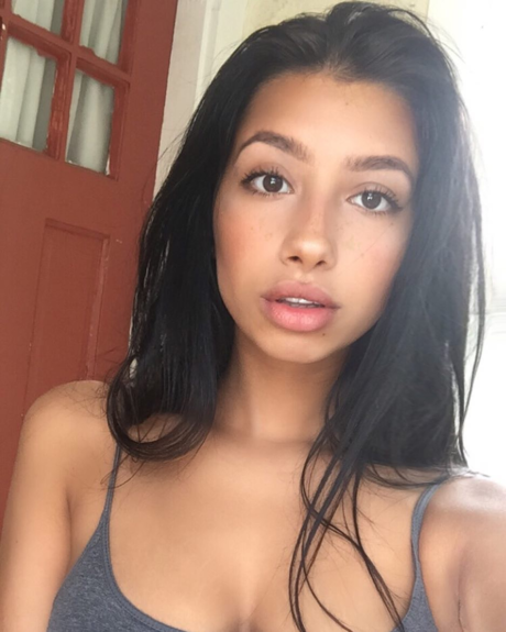 Merk Twain sex star photos