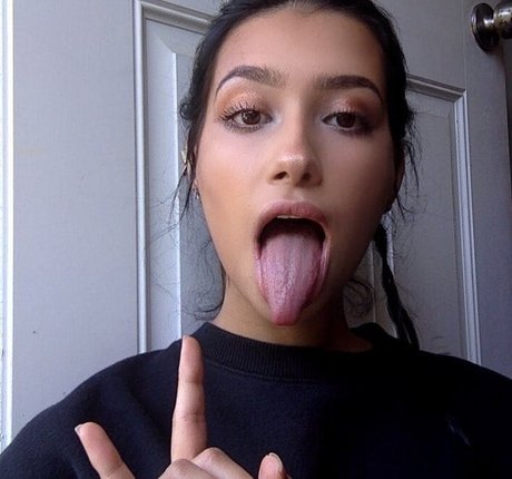 Merk Twain pornstar erotic photo