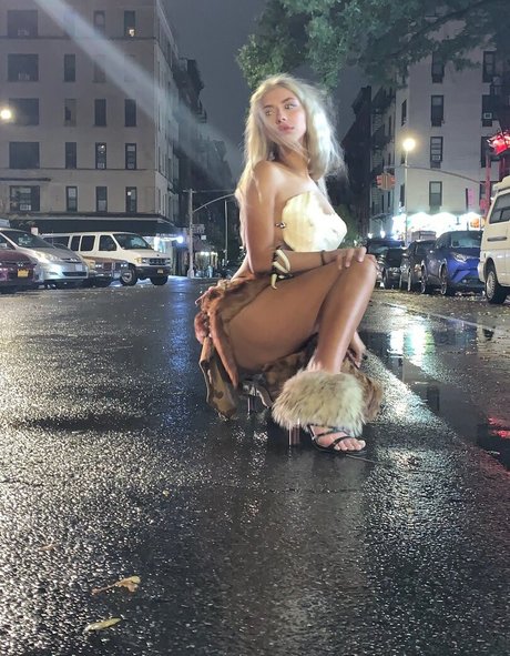 Merk Twain pornstar hd image