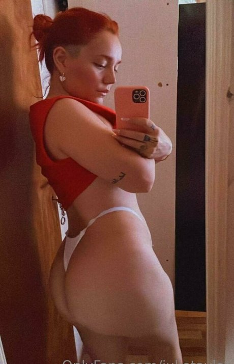 julietaylor hot actress picture