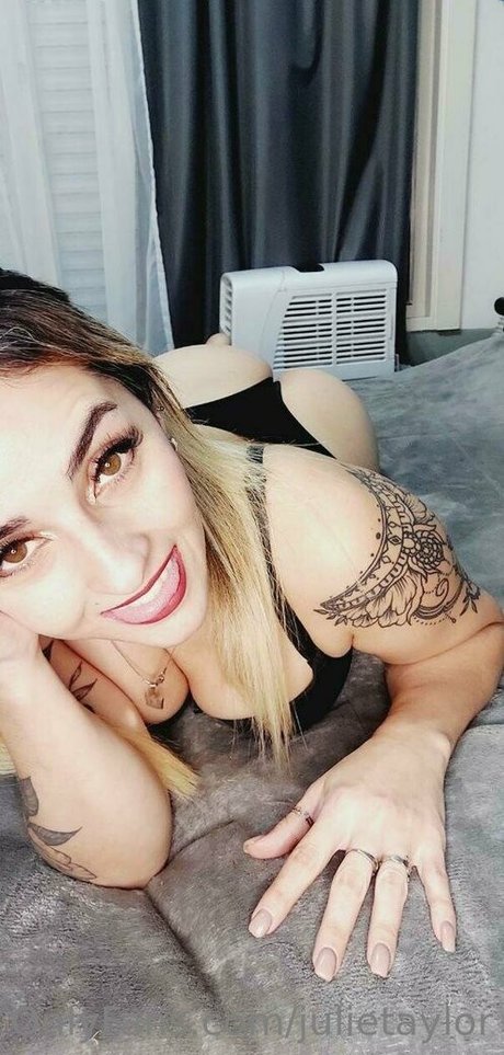 julietaylor model xxx photo