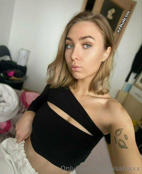 elsafoxxx sex star gallery