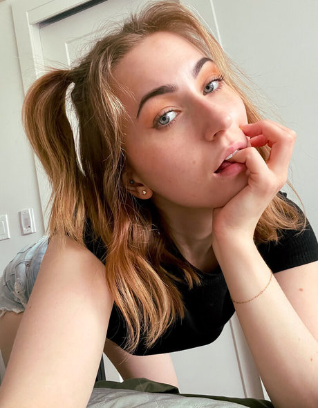 JordynJaci beautiful model img