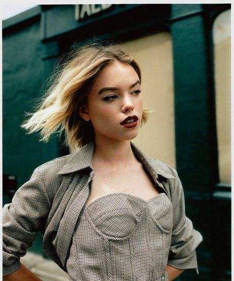 Milly Alcock beautiful star images