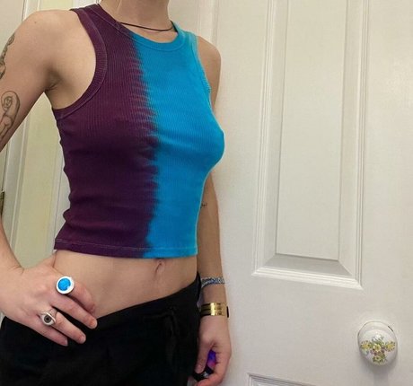 Miss Manganese ASMR star porn photos