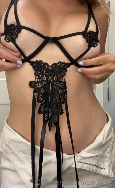 kp9567 erotic star pics