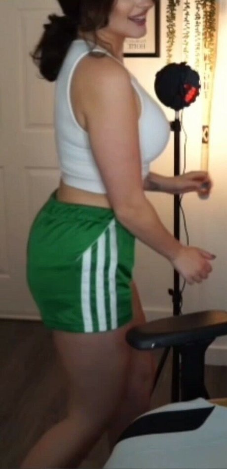 Palmbee pornstar adult pics