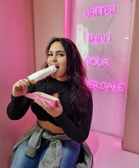 Angie Starling pretty star archive