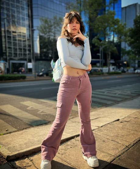 Minynaranja model nudes pictures