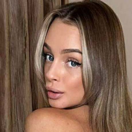 taylormaythompson star nudes picture