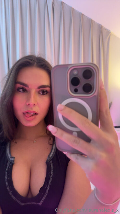 laurenalexis x naked pornstar pics